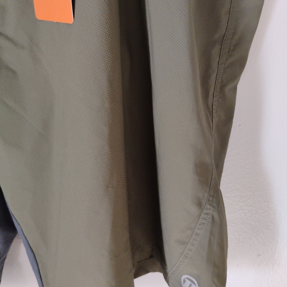 Novara Olive Green Athletic Shorts